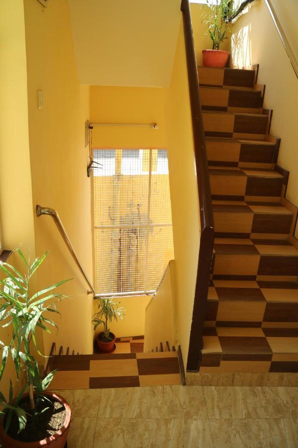 Tara Guest House Варанасі Екстер'єр фото