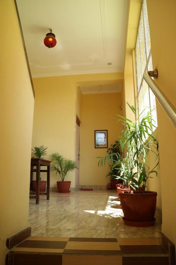 Tara Guest House Варанасі Екстер'єр фото